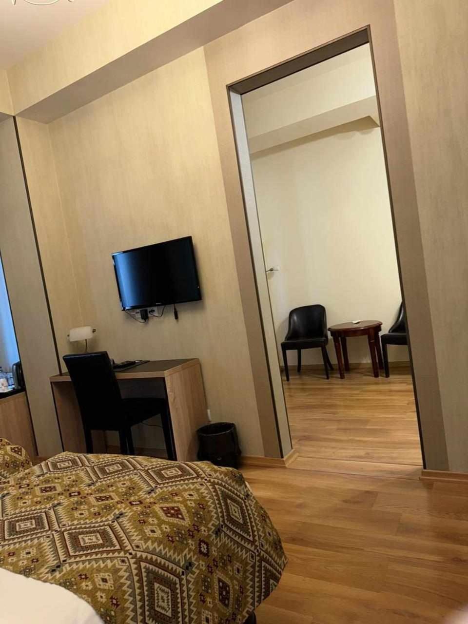 Hotel Diamond Tbilisi Exterior foto